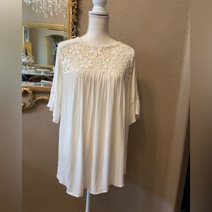 Plus size 1X Loft off white top